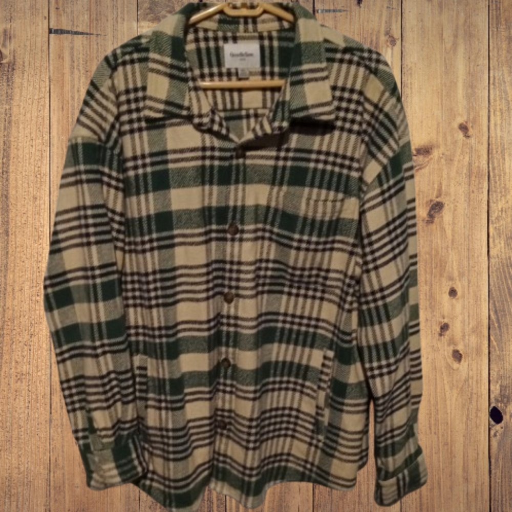 Goodfellow & Co. Green and Cream Plaid Button Down Shirt XL